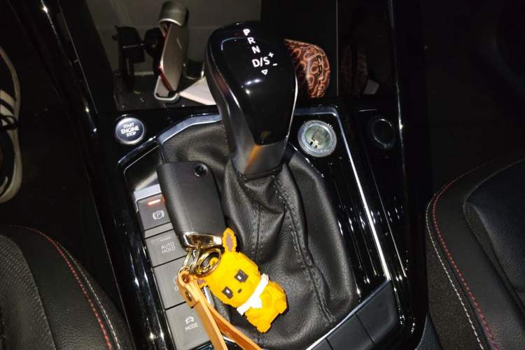 Used Volkswagen Tayron 2019 330TSI Two-Wheel Drive Luxury Model China VI Standard Gear Lever