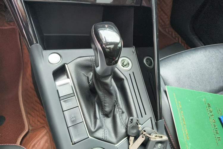 Used Volkswagen Tayron 2019 330TSI Four-Wheel Drive Luxury Version China V Standard Gear Lever