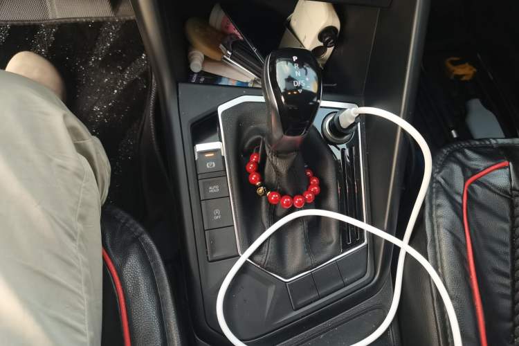 Used Volkswagen Tayron 2019 Teramont Edition 280TSI Two-Wheel Drive Comfort Model China VI Standard Gear Lever