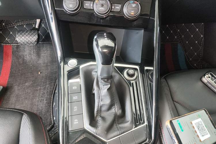 Used Volkswagen Tayron 2019 Teramont Edition 280TSI Two-Wheel Drive Luxury Model China VI Standard Gear Lever