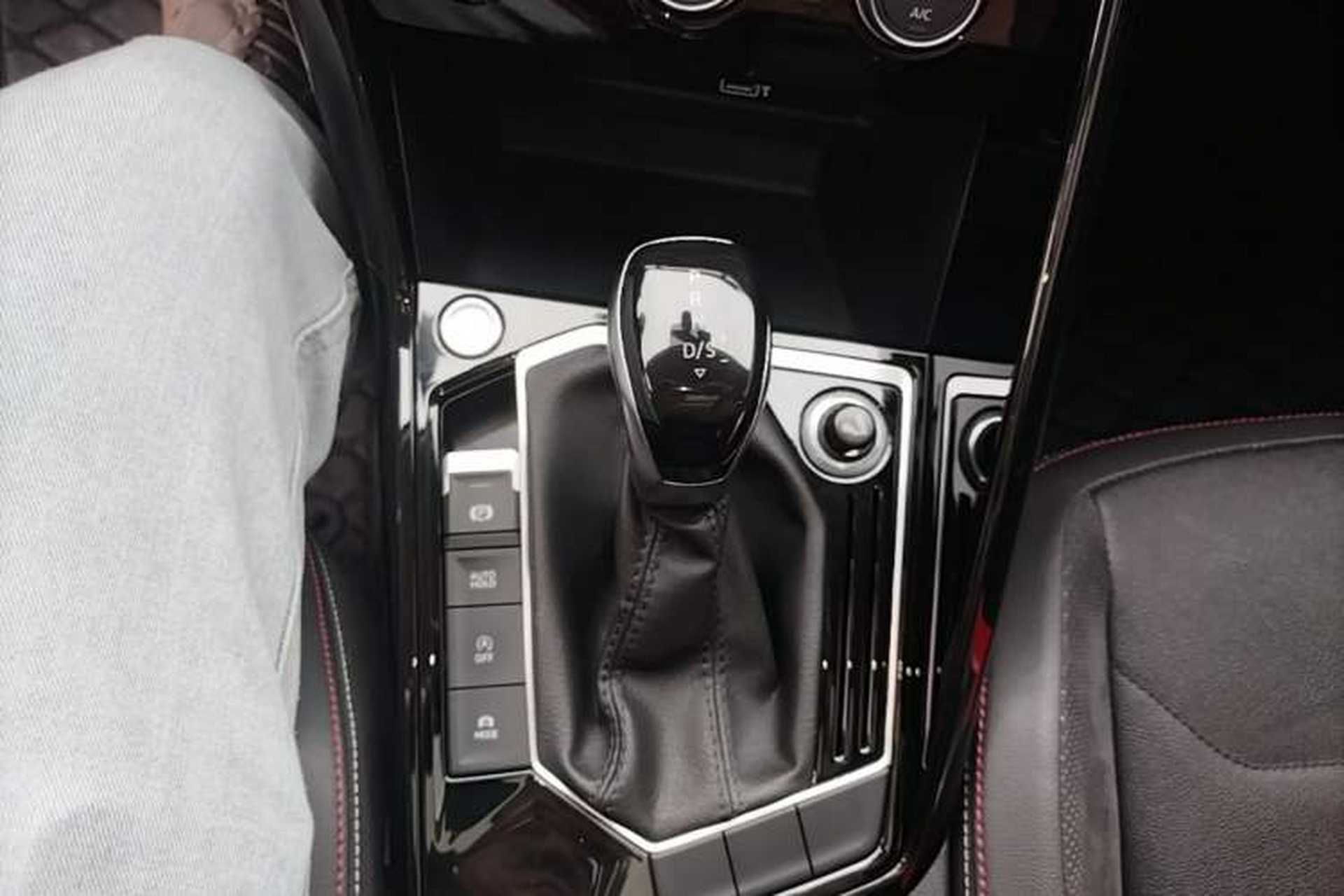 Used Volkswagen Tayron 2019 330TSI Two-Wheel-Drive Luxury Plus China VI Standard Gear Lever