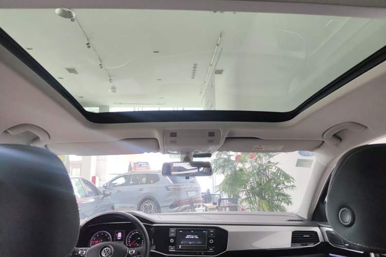 Used Volkswagen Tayron 2019 330TSI Two-Wheel-Drive Luxury Version China V Emission Standard Headliner