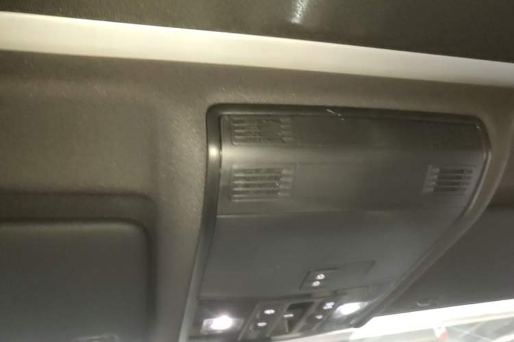 Used Volkswagen Tayron 2019 380TSI All-Wheel Drive R-Line China V-standard Headliner