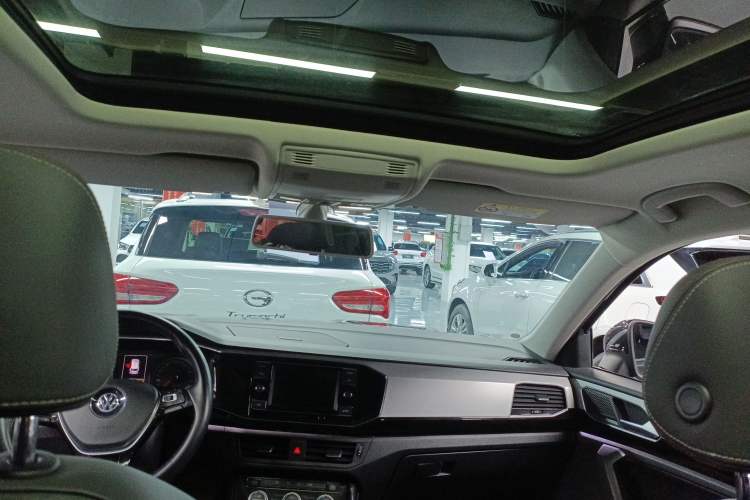 Used Volkswagen Tayron 2019 330TSI Four-Wheel Drive Luxury Version China V Standard Headliner