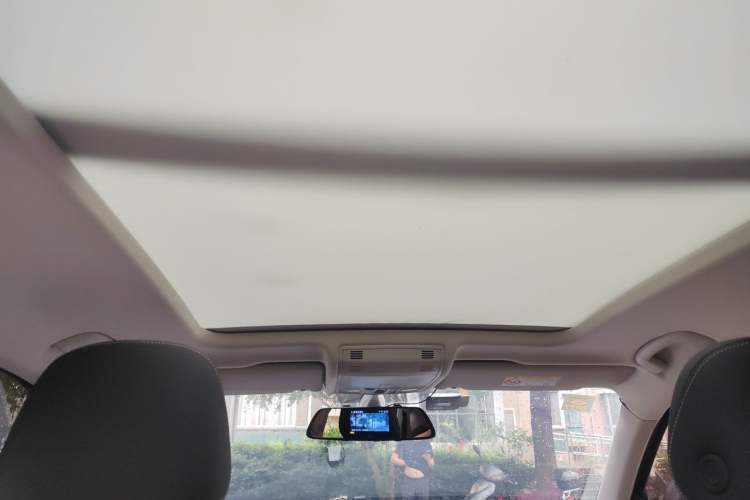 Used Volkswagen Tayron 2019 330TSI Two-Wheel Drive Luxury Model China VI Standard Headliner