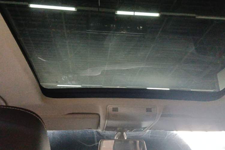 Used Volkswagen Tayron 2019 330TSI Two-Wheel-Drive Luxury Version China V Emission Standard Headliner