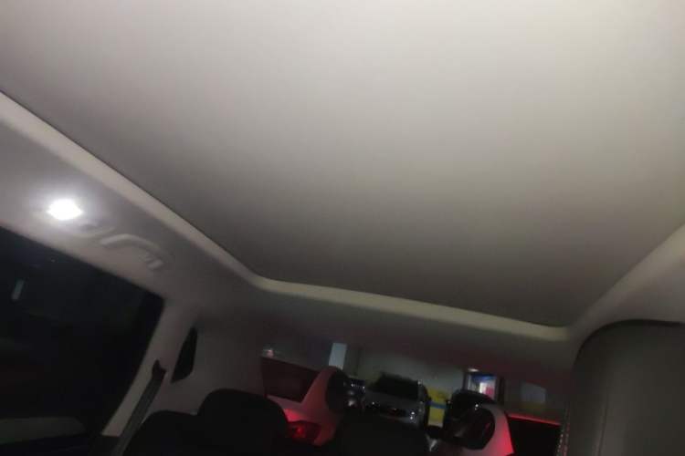Used Volkswagen Tayron 2019 330TSI Four-Wheel Drive Luxury Version China VI Standard Headliner