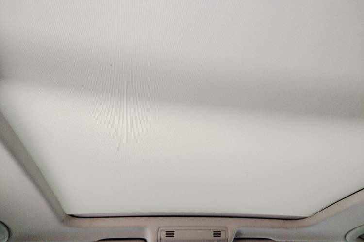 Used Volkswagen Tayron 2019 330TSI Two-Wheel-Drive Luxury Version China V Emission Standard Headliner