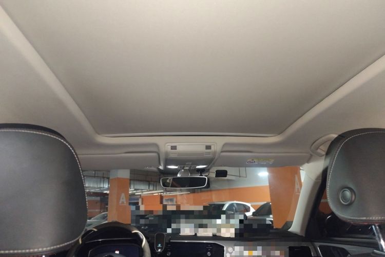 Used Volkswagen Tayron 2019 330TSI Two-Wheel-Drive Luxury Plus China VI Standard Headliner
