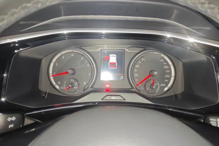 Used Volkswagen Tayron 2019 Teramont Edition 280TSI Two-Wheel Drive Luxury Model China VI Standard Instrument Cluster