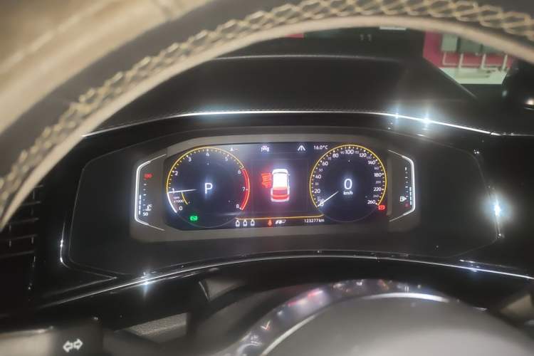Used Volkswagen Tayron 2019 380TSI Four-Wheel Drive R-Line China VI-standard Instrument Cluster