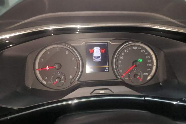 Used Volkswagen Tayron 2019 330TSI Two-Wheel Drive Luxury Model China VI Standard Instrument Cluster