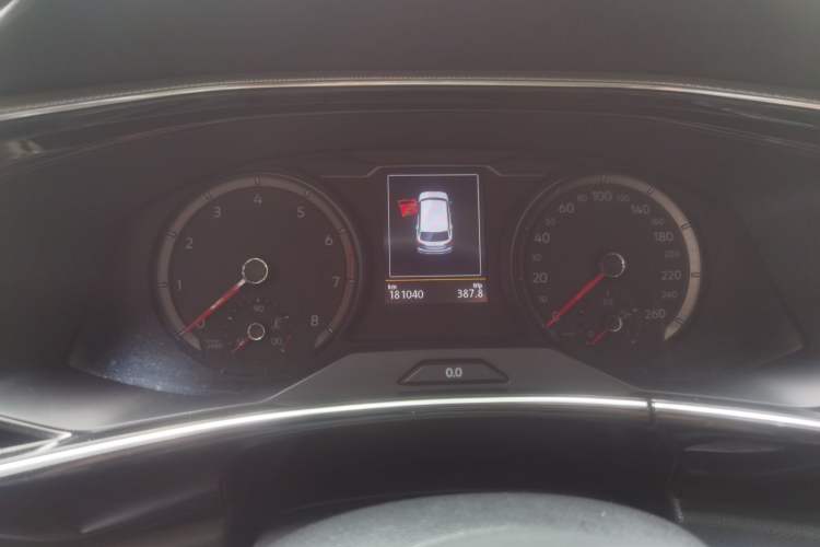 Used Volkswagen Tayron 2019 330TSI Two-Wheel Drive Luxury Model China VI Standard Instrument Cluster