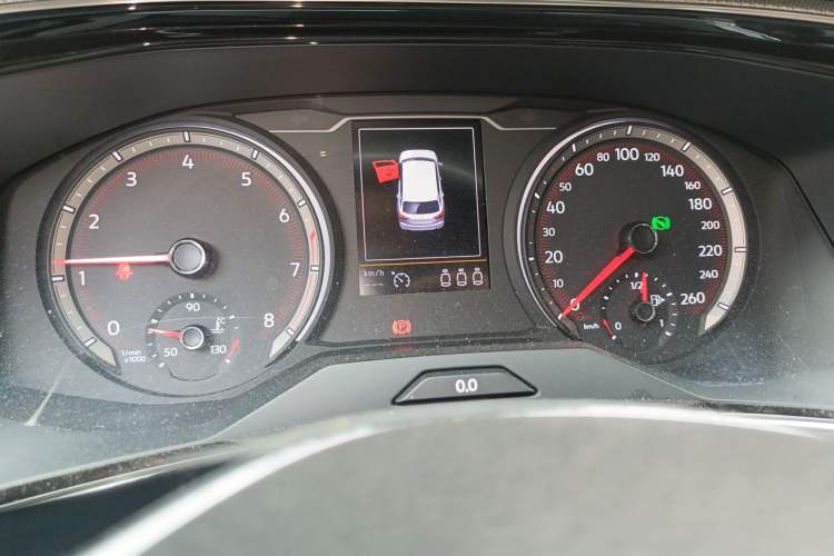 Used Volkswagen Tayron 2019 330TSI Two-Wheel Drive Luxury Model China VI Standard Instrument Cluster