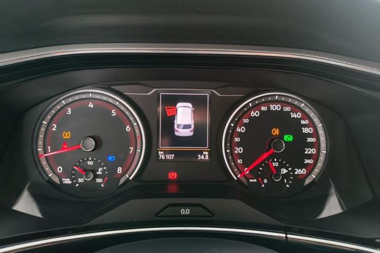 Used Volkswagen Tayron 2019 330TSI Two-Wheel Drive Luxury Model China VI Standard Instrument Cluster