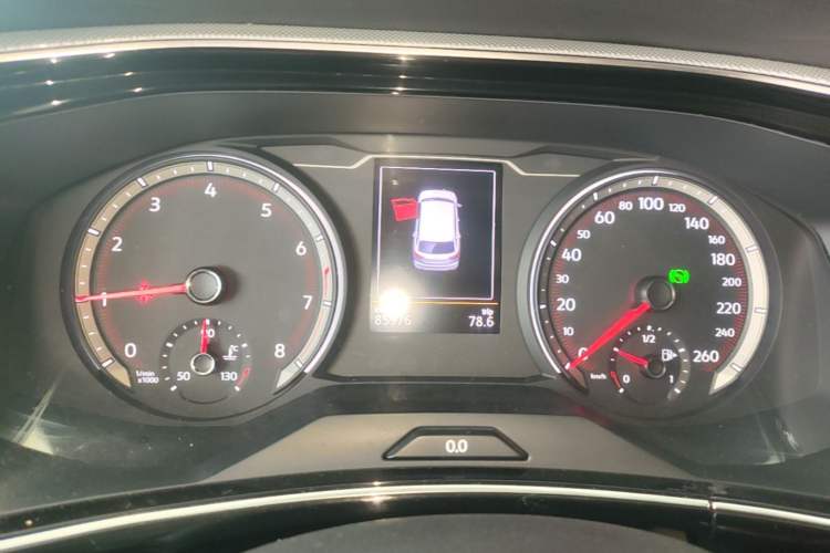 Used Volkswagen Tayron 2019 Teramont Edition 280TSI Two-Wheel Drive Luxury Model China VI Standard Instrument Cluster