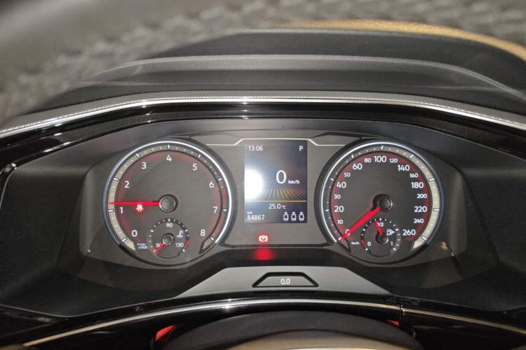 Used Volkswagen Tayron 2019 330TSI Two-Wheel Drive Luxury Model China VI Standard Instrument Cluster