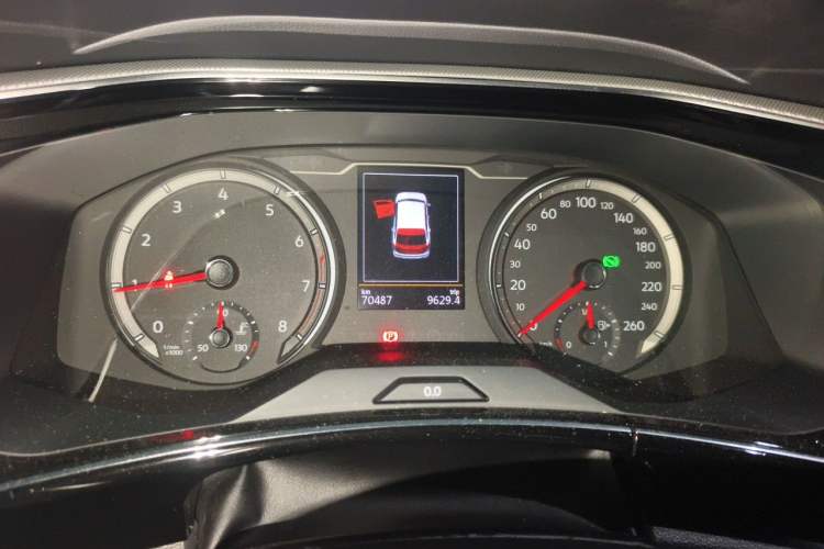 Used Volkswagen Tayron 2019 330TSI Two-Wheel Drive Luxury Model China VI Standard Instrument Cluster