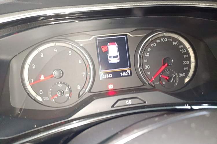 Used Volkswagen Tayron 2019 330TSI Two-Wheel Drive Luxury Model China VI Standard Instrument Cluster