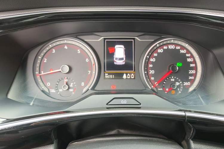 Used Volkswagen Tayron 2019 330TSI Two-Wheel Drive Luxury Model China VI Standard Instrument Cluster