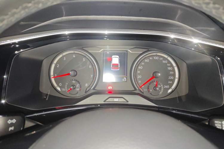 Used Volkswagen Tayron 2019 Teramont Edition 280TSI Two-Wheel Drive Luxury Model China VI Standard Instrument Cluster
