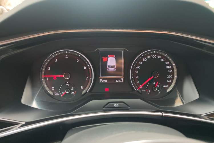 Used Volkswagen Tayron 2019 Teramont Edition 280TSI Two-Wheel Drive Luxury Model China VI Standard Instrument Cluster