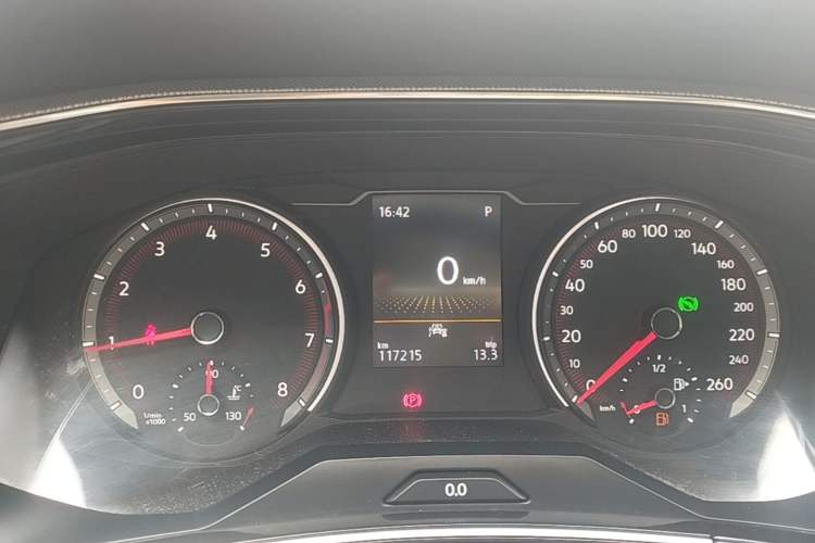 Used Volkswagen Tayron 2019 330TSI Two-Wheel Drive Luxury Model China VI Standard Instrument Cluster
