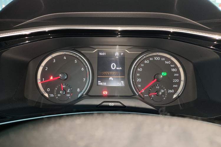 Used Volkswagen Tayron 2019 330TSI Two-Wheel Drive Luxury Model China VI Standard Instrument Cluster
