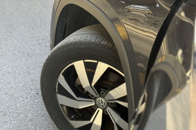 Used Volkswagen Tayron 2019 330TSI Two-Wheel-Drive Luxury Version China V Emission Standard Interior 1