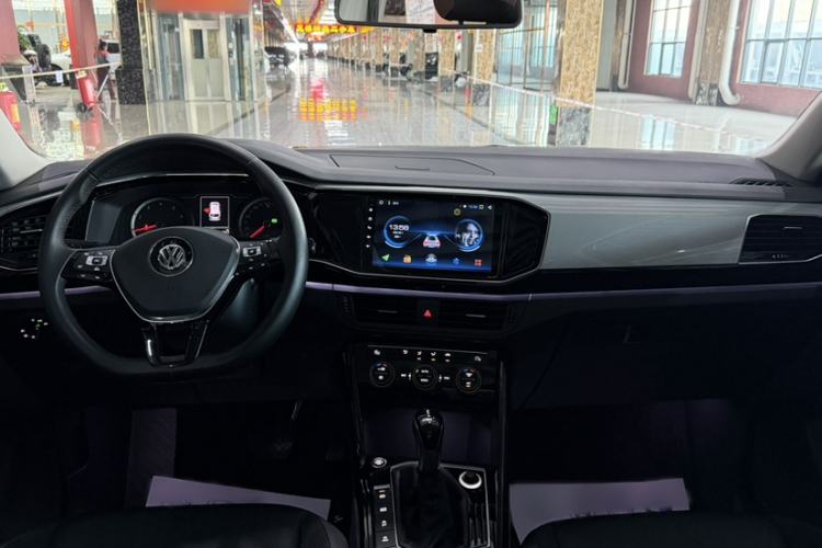 Used Volkswagen Tayron 2019 330TSI Two-Wheel Drive Luxury Model China VI Standard Interior 2