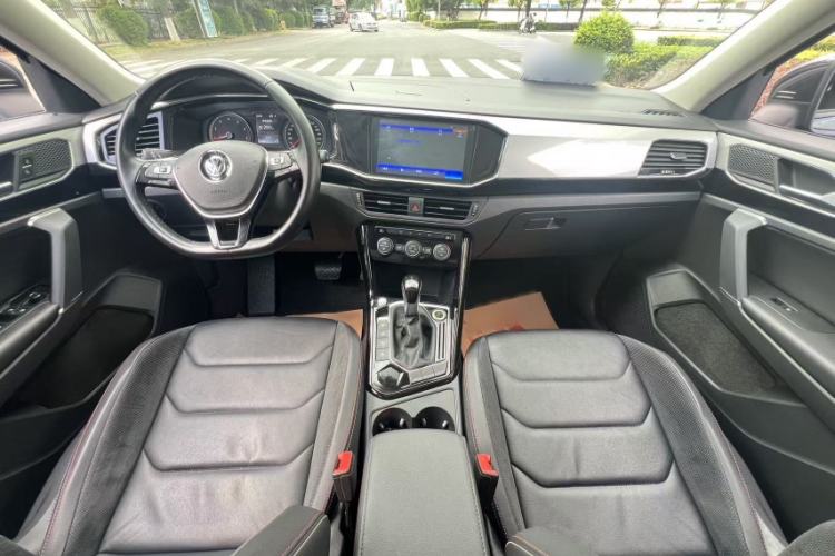 Used Volkswagen Tayron 2019 330TSI Two-Wheel Drive Luxury Model China VI Standard Interior 2
