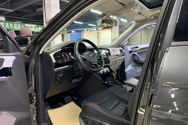 Used Volkswagen Tayron 2019 330TSI Two-Wheel Drive Luxury Model China VI Standard Interior 5