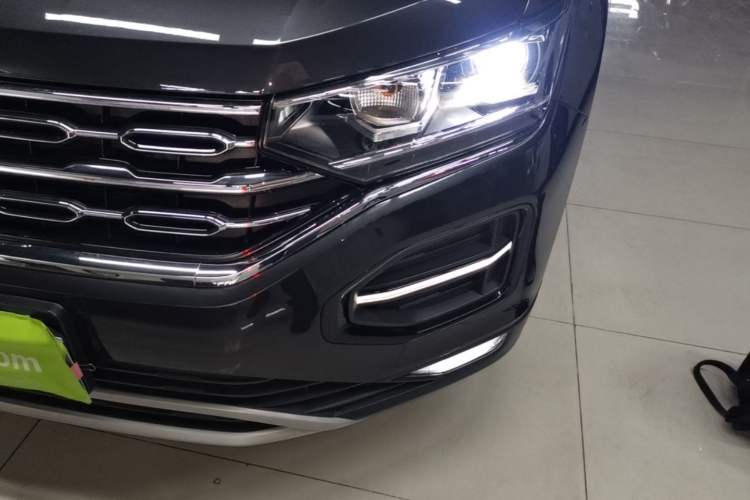 Used Volkswagen Tayron 2019 330TSI Two-Wheel Drive Luxury Model China VI Standard Left Front Headlight