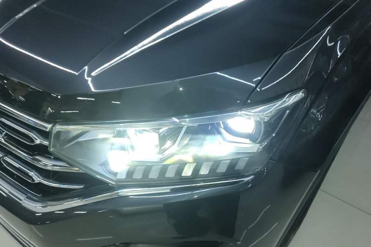 Used Volkswagen Tayron 2019 380TSI All-Wheel Drive R-Line China V-standard Left Front Headlight