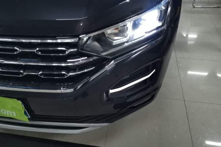 Used Volkswagen Tayron 2019 330TSI Two-Wheel Drive Luxury Model China VI Standard Left Front Headlight