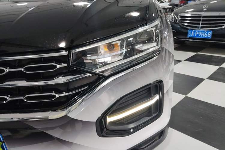 Used Volkswagen Tayron 2019 330TSI Four-Wheel Drive Luxury Version China V Standard Left Front Headlight
