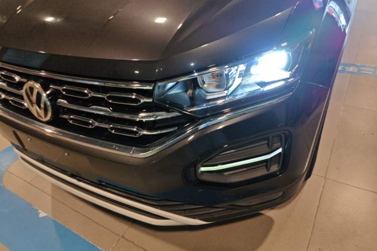 Used Volkswagen Tayron 2019 330TSI Two-Wheel Drive Luxury Model China VI Standard Left Front Headlight