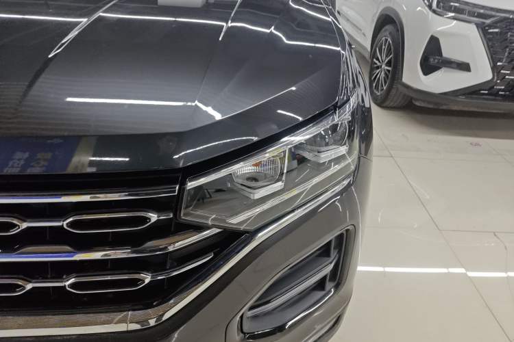 Used Volkswagen Tayron 2019 Teramont Edition 280TSI Two-Wheel Drive Luxury Model China VI Standard Left Front Headlight