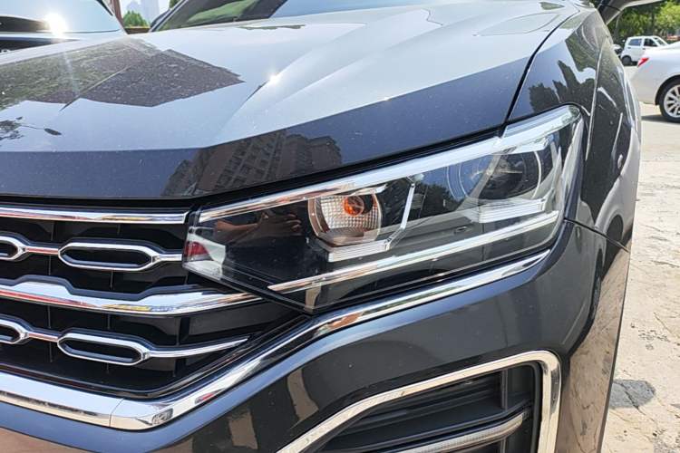 Used Volkswagen Tayron 2019 330TSI Two-Wheel Drive Luxury Model China VI Standard Left Front Headlight