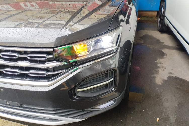 Used Volkswagen Tayron 2019 Teramont Edition 280TSI Two-Wheel Drive Luxury Model China VI Standard Left Front Headlight