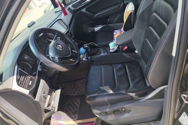 Used Volkswagen Tayron 2019 330TSI Two-Wheel Drive Luxury Model China VI Standard Left Front Seat