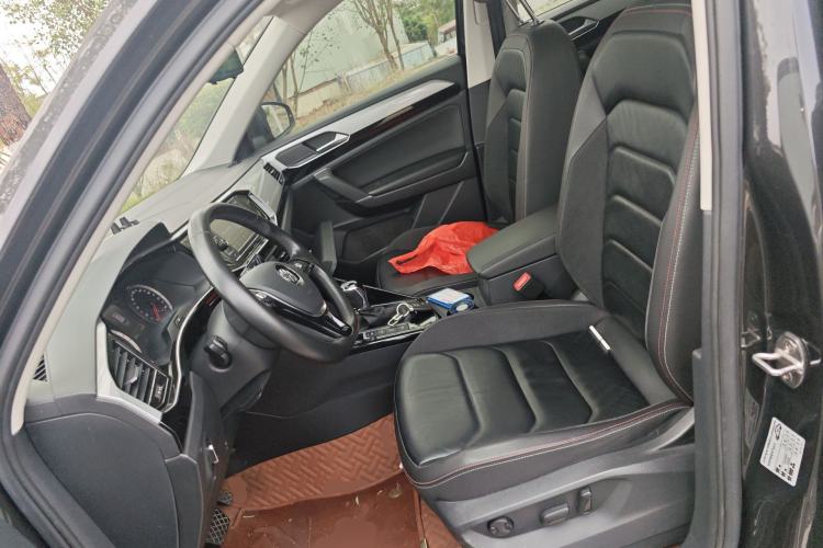 Used Volkswagen Tayron 2019 330TSI Two-Wheel Drive Luxury Model China VI Standard Left Front Seat