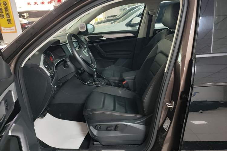 Used Volkswagen Tayron 2019 330TSI Two-Wheel Drive Luxury Model China VI Standard Left Front Seat