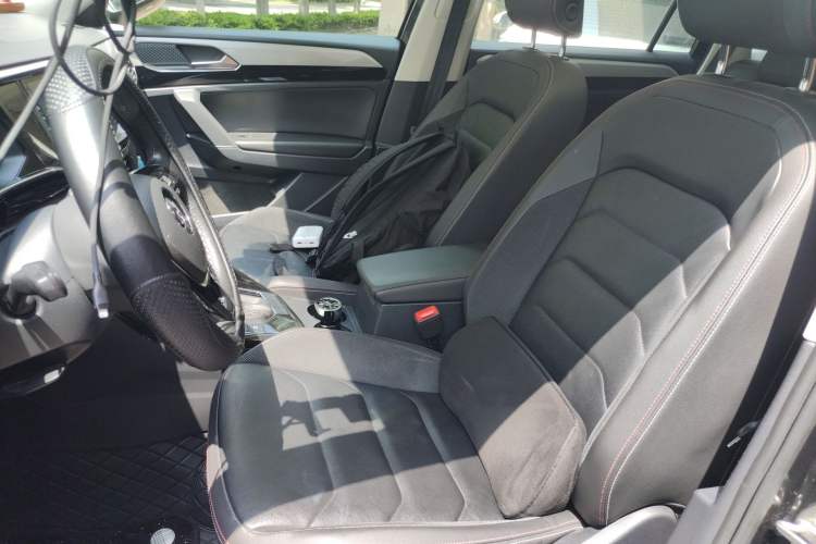 Used Volkswagen Tayron 2019 Teramont Edition 280TSI Two-Wheel Drive Luxury Model China VI Standard Left Front Seat