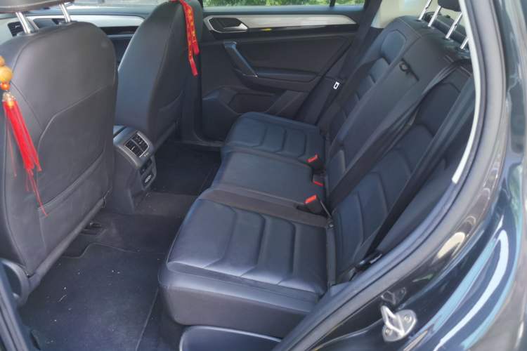 Used Volkswagen Tayron 2019 330TSI Two-Wheel Drive Luxury Model China VI Standard Left Rear Seat