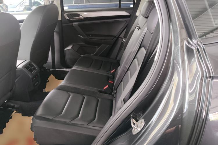 Used Volkswagen Tayron 2019 330TSI Two-Wheel Drive Luxury Model China VI Standard Left Rear Seat