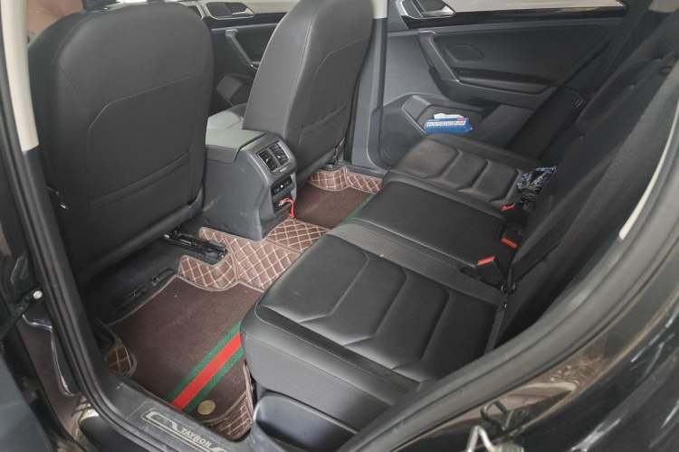 Used Volkswagen Tayron 2019 330TSI Two-Wheel Drive Luxury Model China VI Standard Left Rear Seat