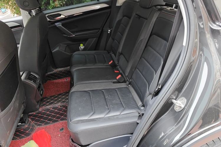 Used Volkswagen Tayron 2019 330TSI Two-Wheel-Drive Luxury Plus China VI Standard Left Rear Seat