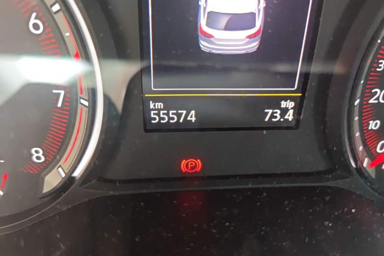 Used Volkswagen Tayron 2019 330TSI Two-Wheel Drive Luxury Model China VI Standard Odometer Close Up