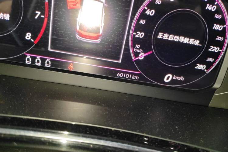 Used Volkswagen Tayron 2019 330TSI Four-Wheel Drive Luxury Version China VI Standard Odometer Close Up